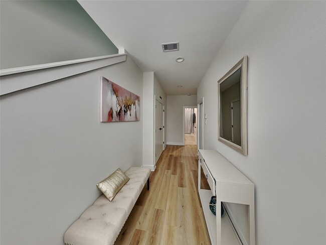 850 Elkhart St in Houston, TX - Foto de edificio - Building Photo