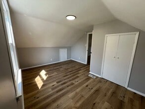 5942 N 38th St in Milwaukee, WI - Building Photo - Building Photo