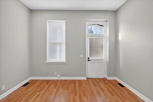 2024 S 11th St in St. Louis, MO - Building Photo