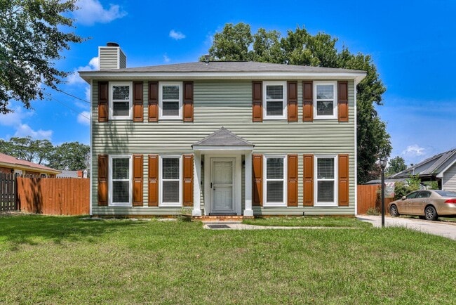 property at 2211 Pleasant Dr
