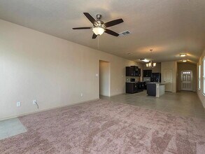 224 Lake Gln in San Marcos, TX - Building Photo - Building Photo