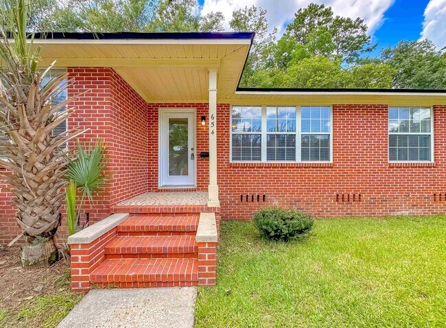 property at 654 Miccosukee Rd