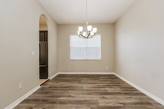 16326 Laurel Garden Ct in Spring Hill, FL - Building Photo - Building Photo