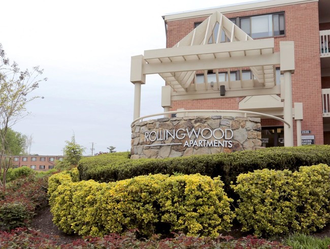 Rollingwood Apartments