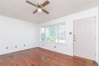 202 Carpenter St in Copperas Cove, TX - Building Photo - Building Photo