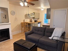 2035 Lyle Ave in College Park, GA - Building Photo - Building Photo