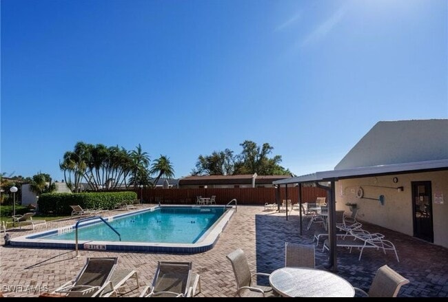 6300 South Pointe Blvd in Ft. Myers, FL - Building Photo - Building Photo