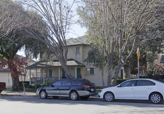 801-831 Alviso St in Santa Clara, CA - Foto de edificio - Building Photo