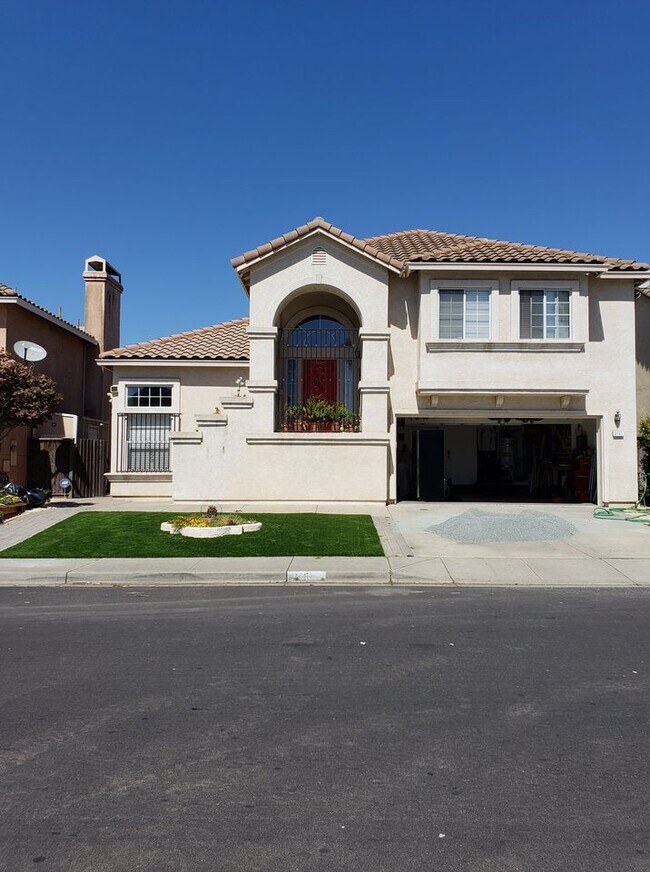 2151 LAGUNA DR Rentals in Hayward, CA