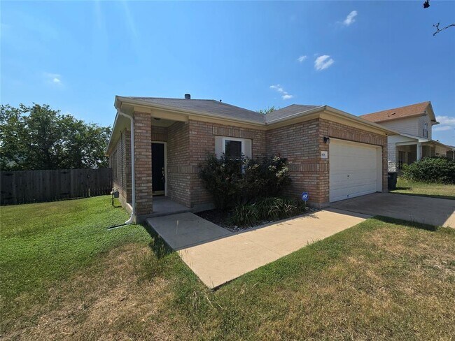 808 N Creek Blvd in Leander, TX - Building Photo - Building Photo