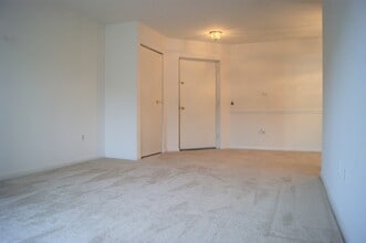 20 Juliet Ln in Perry Hall, MD - Building Photo - Building Photo