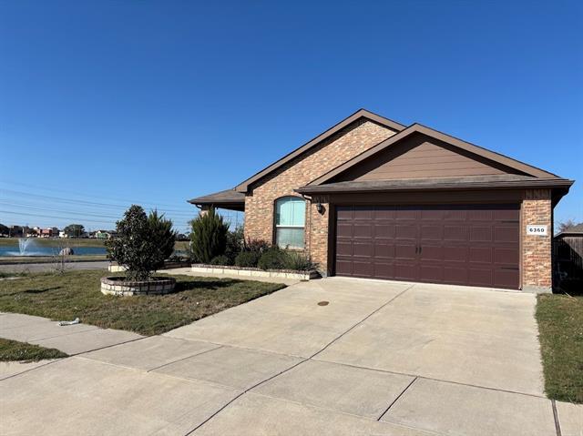 6360 Porthole Ln in Fort Worth, TX - Foto de edificio