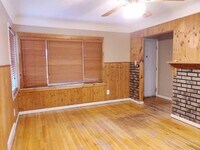 326 Amherst St photo'