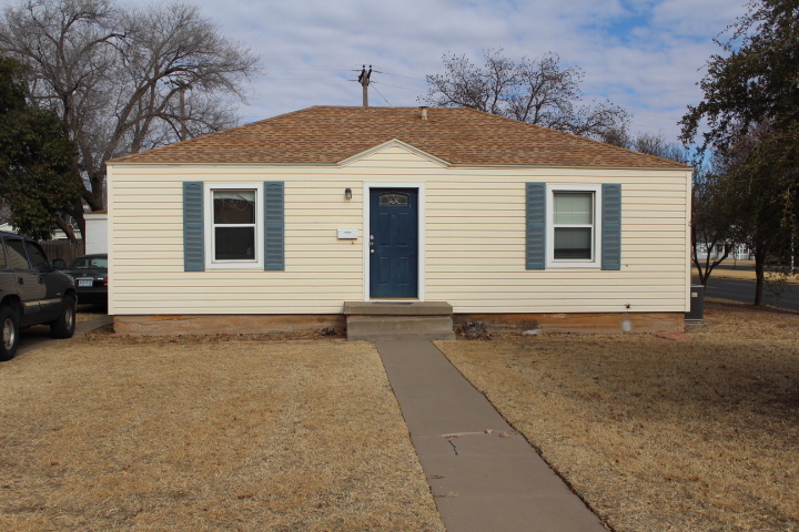 2504 29th St in Lubbock, TX - Building Photo