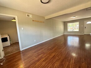 1043 Tucson St in Aurora, CO - Building Photo - Building Photo