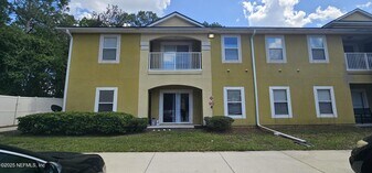 3690 Kirkpatrick Cir in Jacksonville, FL - Building Photo