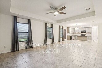 2617 Warren Ln in Aubrey, TX - Building Photo - Building Photo