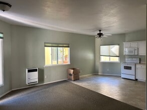 1187-1191 Main St in Morro Bay, CA - Building Photo - Building Photo