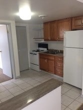 426 N 14th St, Unit 5 in Quincy, IL - Building Photo - Building Photo