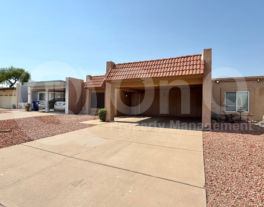 744 W Oxford Dr in Tempe, AZ - Building Photo