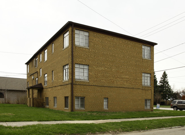 4145 Ridge Rd in Cleveland, OH - Building Photo - Building Photo