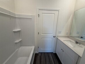 132 Rother Pl in Taylor, TX - Building Photo - Building Photo