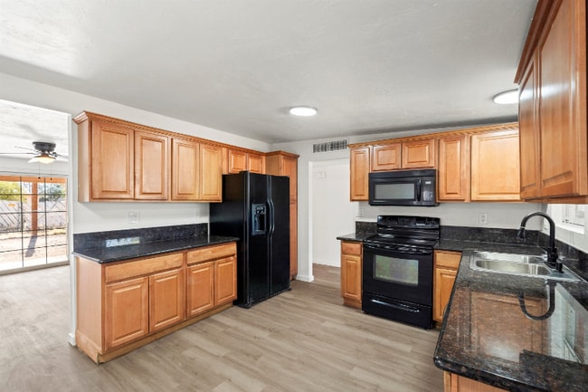 3431 S Pantano Rd in Tucson, AZ - Building Photo - Building Photo