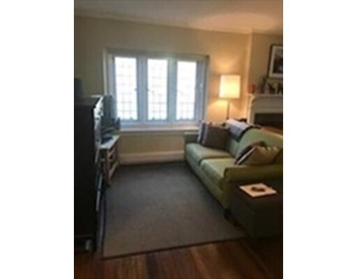 1789 Beacon St-Unit -2 in Brookline, MA - Building Photo - Building Photo