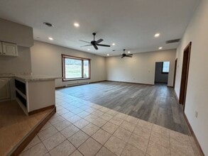 2408 Springfield Xenia Rd in Springfield, OH - Building Photo - Building Photo