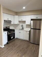 4322 E Howell St, Unit 2nd Floor in Philadelphia, PA - Foto de edificio - Building Photo