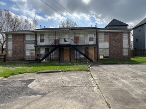 2607 Live Oak St in Houston, TX - Foto de edificio - Building Photo