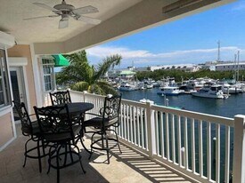 5605 College Rd in Key West, FL - Building Photo