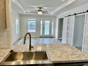 5019 Coopers Hawk Pl in Zephyrhills, FL - Building Photo - Building Photo