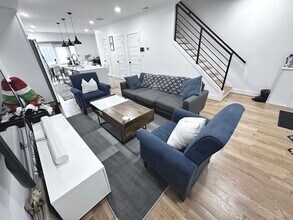 1427 Parkwood Pl NW in Washington, DC - Building Photo - Building Photo