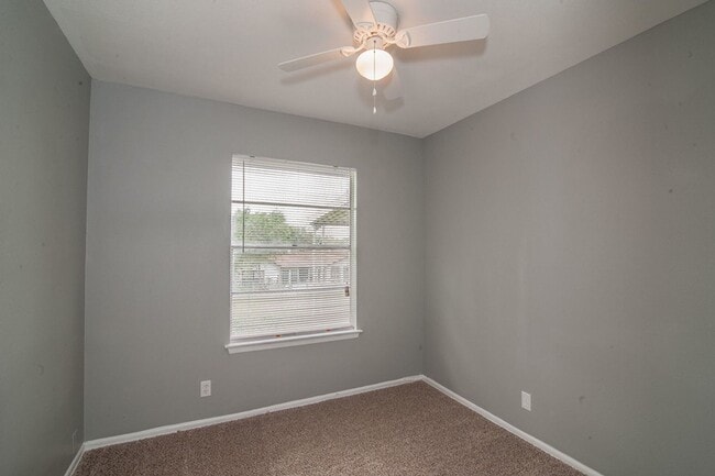 8730 Easy Valley St in San Antonio, TX - Building Photo - Building Photo