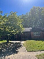 4439 Leatherwood Ave in Memphis, TN - Building Photo