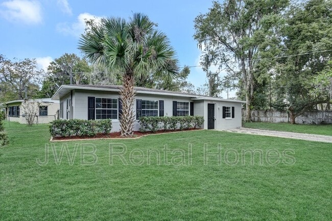 property at 6003 Commodore Dr