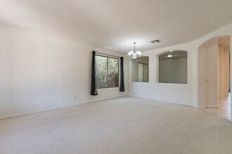 1302 E Ebony Dr in Chandler, AZ - Building Photo - Building Photo