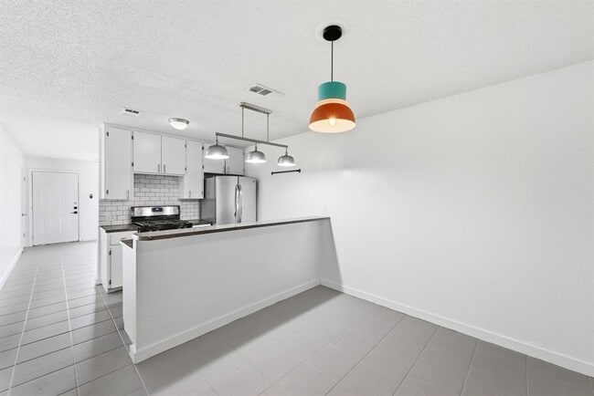 property at 3408 Dolphin Dr