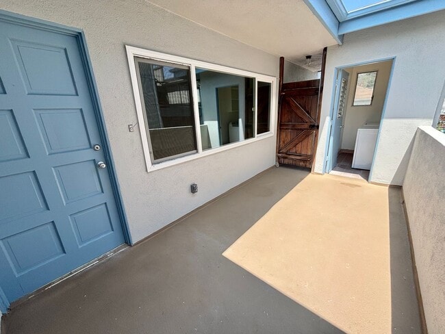 311 Virginia St in El Segundo, CA - Building Photo - Building Photo