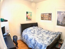 830 Parker St in Boston, MA - Building Photo