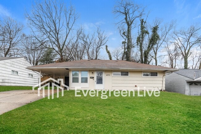 property at 8771 Desoto Dr