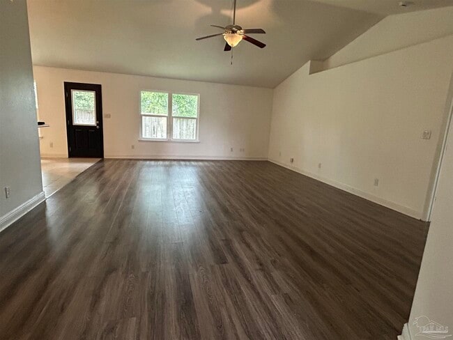 323 Tree Swallow Dr in Pensacola, FL - Building Photo - Building Photo