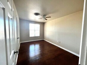 5403 McKnight Dr in Odessa, TX - Building Photo - Building Photo