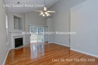 4942 Sunset Ridge Ct in Charlotte, NC - Building Photo - Building Photo
