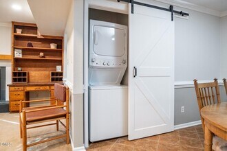 6553 New Market Way in Raleigh, NC - Foto de edificio - Building Photo