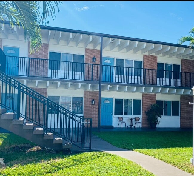 property at 124 Yacht Club Dr