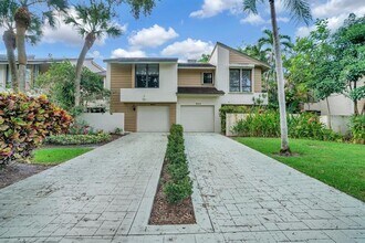 6012 Glendale Dr in Boca Raton, FL - Building Photo - Building Photo