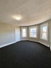 124 Burnside Ave in Woonsocket, RI - Building Photo - Building Photo