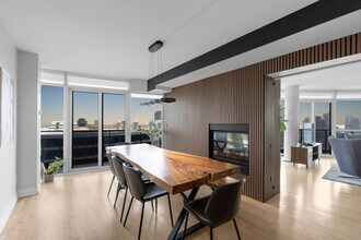 224 Carlton St. in Toronto, ON - Building Photo - Building Photo